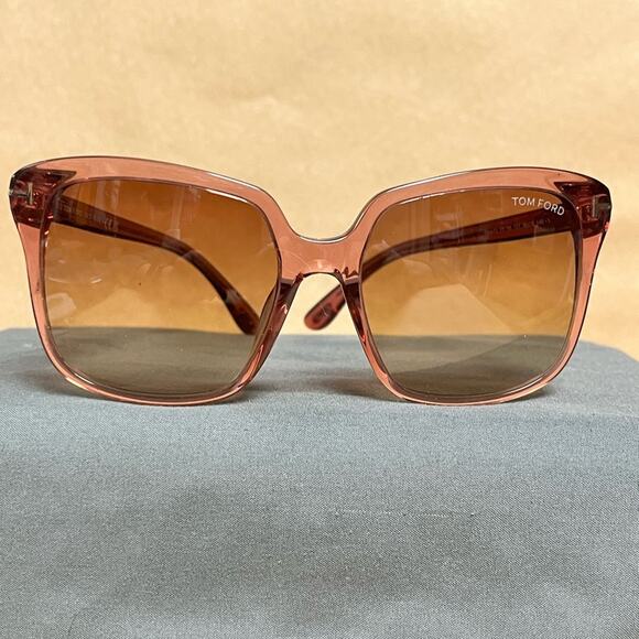 Tom Ford Pink Gradient Oversized Sunglasses - Picture 2 of 10